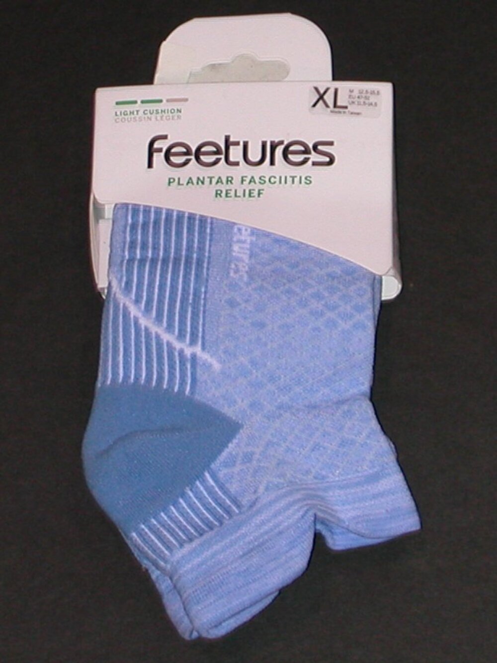 Feetures - Plantar Fasciitis Relief Light Cushion No Show Tab Socks Men's XL